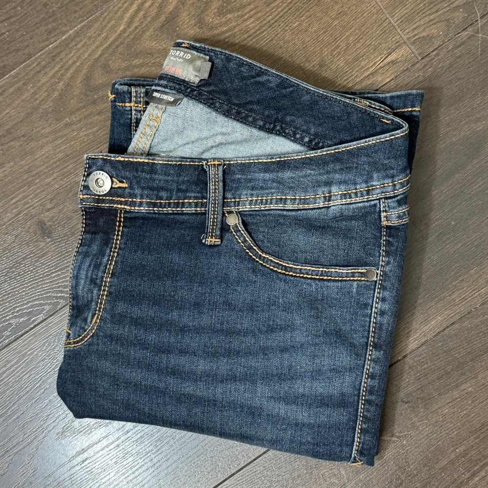 Torrid Luxe Slim Boot Jeans Dark Wash Super Stretch‎ Denim Womens 14 x 32